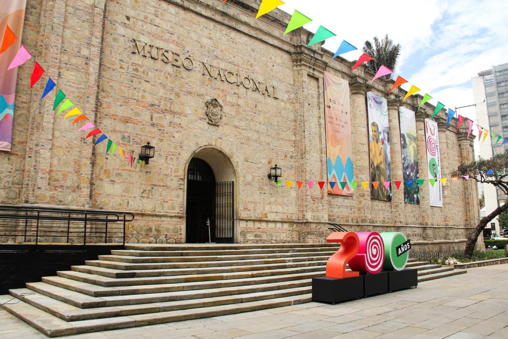 Mico Loco Casa Hostal Bogota Exterior photo